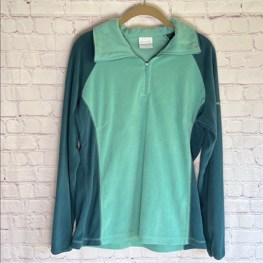 Columbia Women's Aqua and Teal Fleece‎ Pullover Sweatshirt Size Large